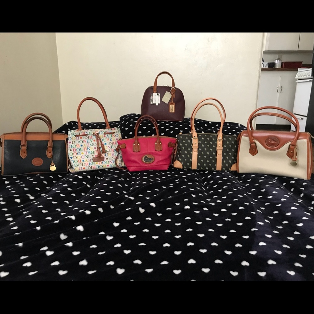 Lot of 5 Dooney &Bourke and 1 Valentina Satchel